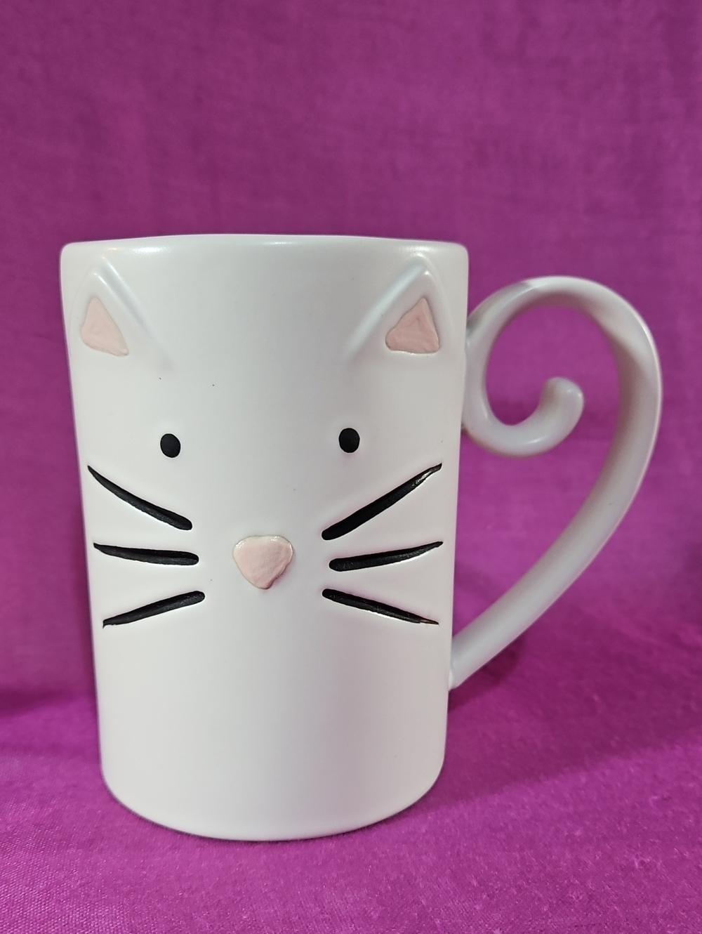 Sweet Ceramic Cat Mug with 3D Ears/Nose Black Whiskers/Eyes & Swirl Tail Handle